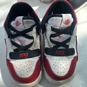 Nike Jordan legacy 312 low size 8c toddler